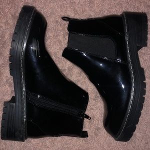 2020 Black Fashion Women Plush Boots